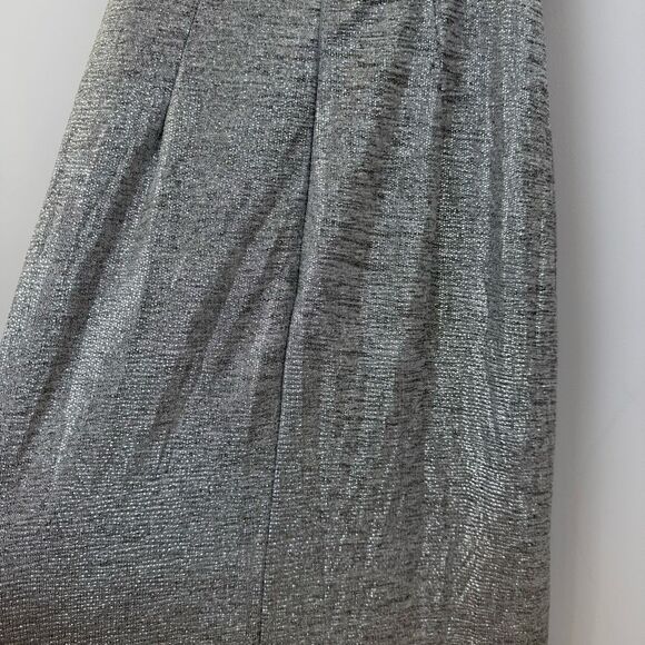 Hutch - Picture 12 of 13